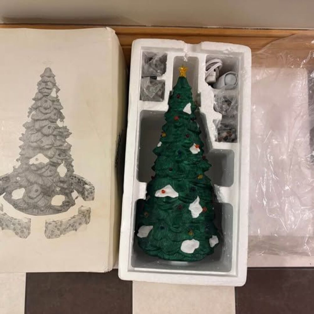 Department 56 Heritage Village Collection Town Tree Original Box
